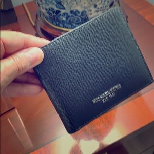 Men’s Michael Kors wallet
